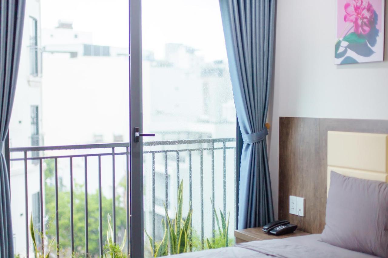 Mi.A Hotel And Apartment Da Nang Bagian luar foto